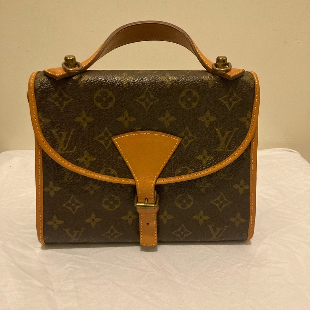 Authentic Louis Vuitton Monogram Satchel in Brown & Vachetta Trim